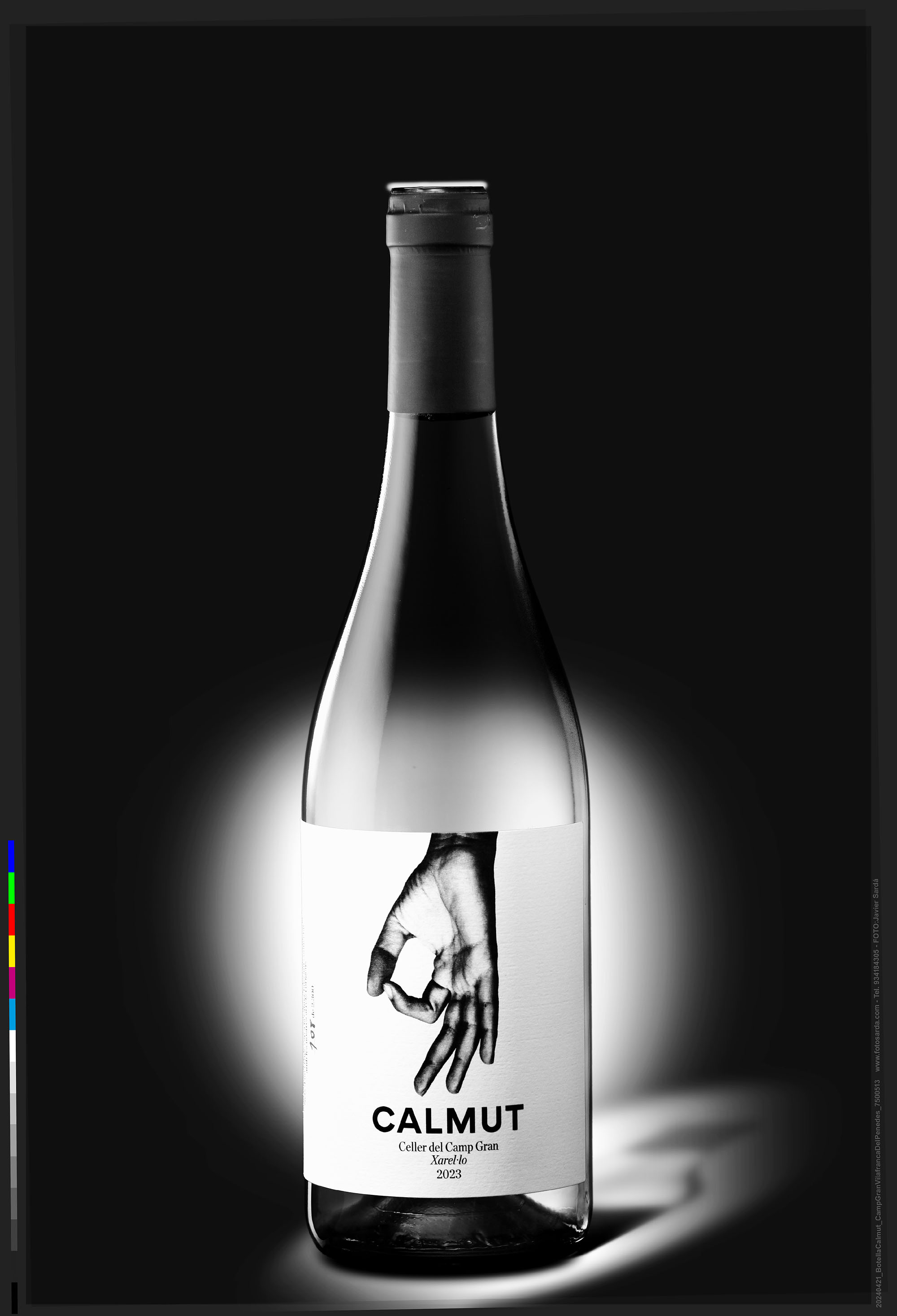 20240422_BotellaCalmut_CampGranVilafrancaDelPenedes_7500513 -fondGris_focos copia